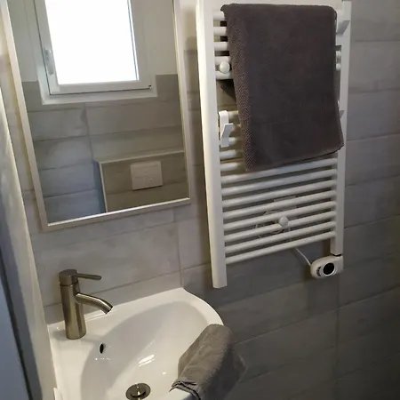 Apartamento Studette Au Calme Proche Des Services Saint-Sébastien-sur-Loire
